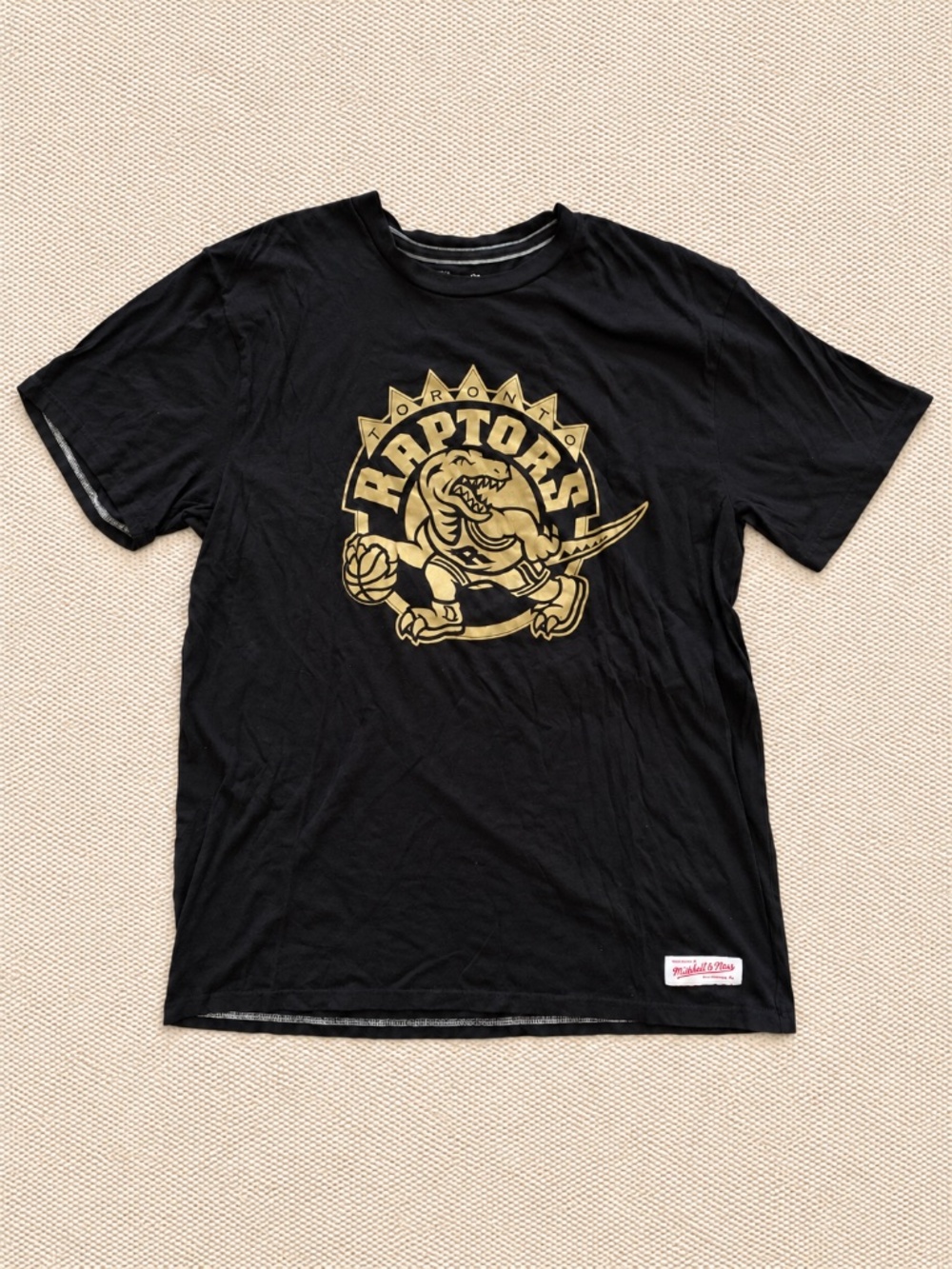 Mitchell & Ness Toronto Raptors Black Gold Graphic T-Shirt XXL